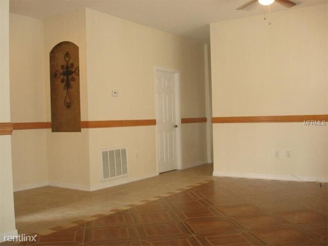 Building Photo - 9646 Cypress Harbor Dr