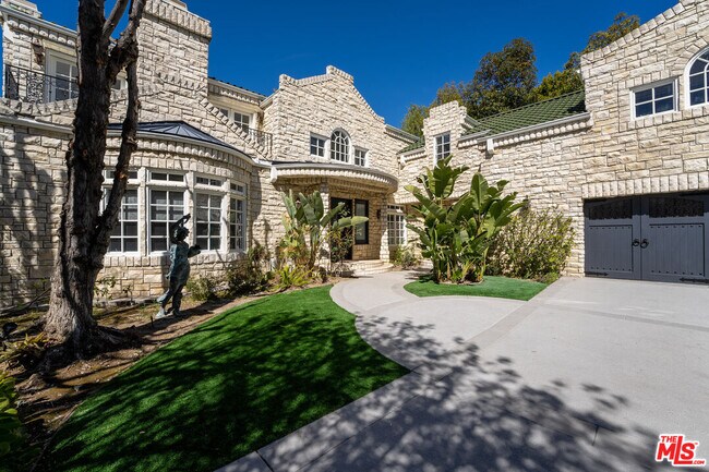 Foto del edificio - 2387 Stratford Cir