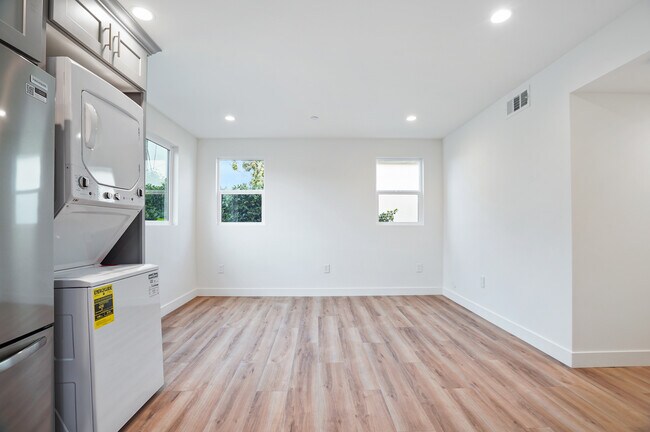 Foto del edificio - 5185 20th St