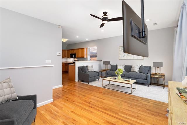 Foto del edificio - 7243 Amherst Ave