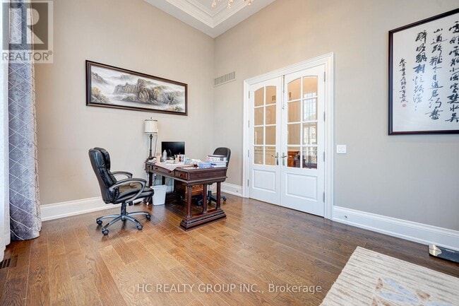 Building Photo - 58 Langdon Dr