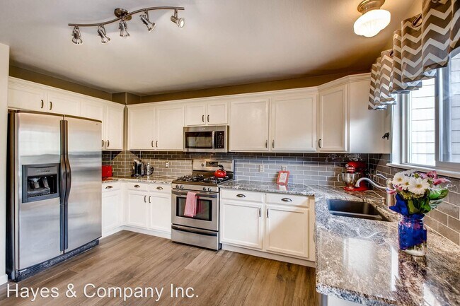 Building Photo - 3 br, 2.5 bath House - 3628 Primrose Lane