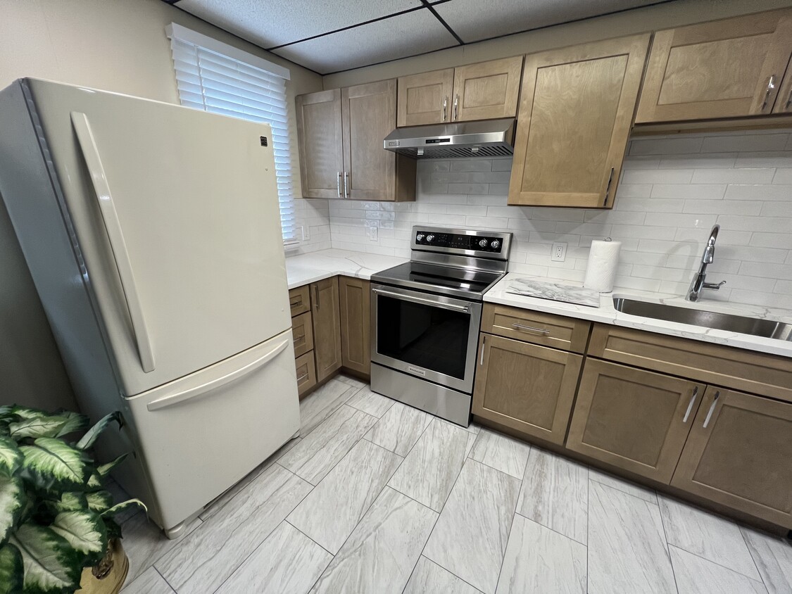 Photo - 7902 Richfield Rd (Springfield, VA)