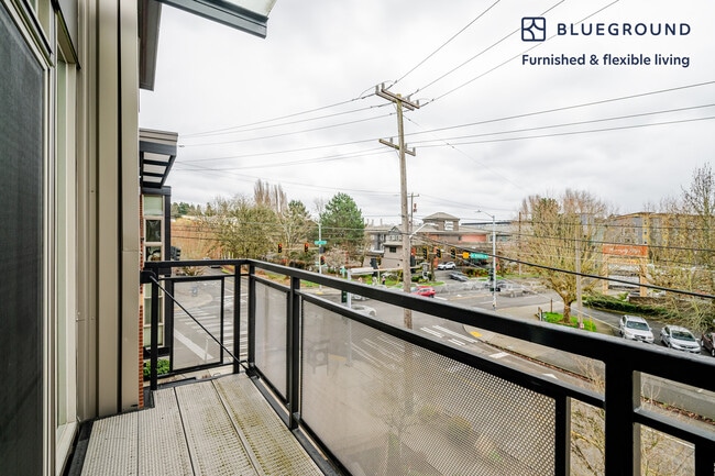 Building Photo - 5101 25th Ave NE