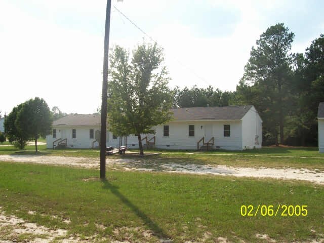 Building Photo - 1001 Park Hill Dr