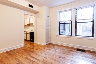 Foto principal - 3912 N Janssen Ave