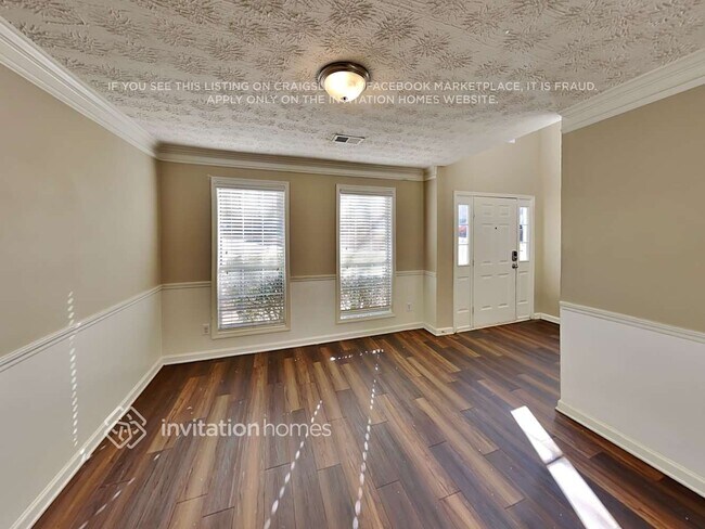 Foto del edificio - 6544 Huntington Ct