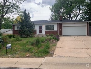 Building Photo - 12358 W Arizona Ave