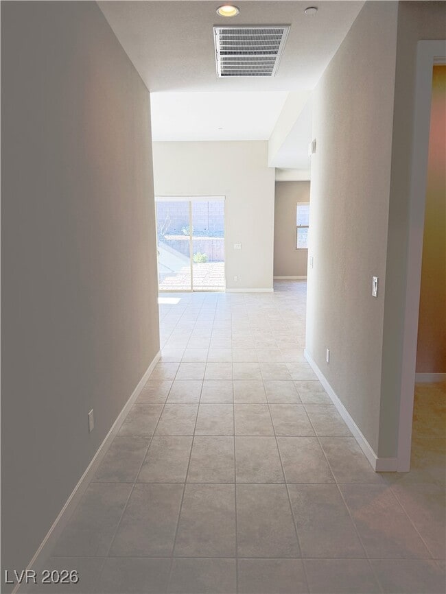 Foto del edificio - 141 Aneto St