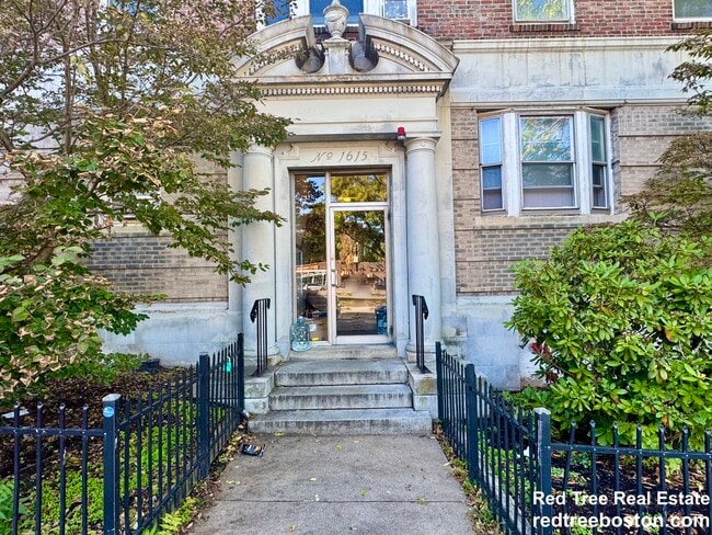 Foto del edificio - 1615 Commonwealth Ave