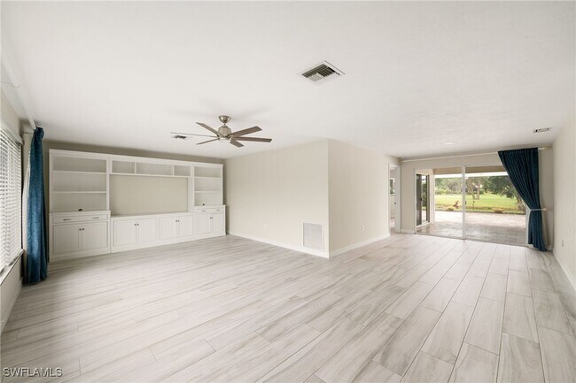 Building Photo - 145 Doral Cir