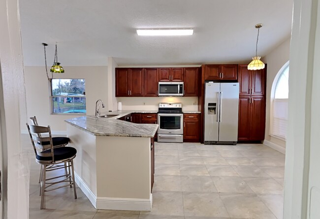 Foto del edificio - 276 Frances Ave