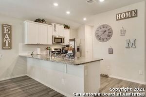 Foto del edificio - 14815 Berkshire Way
