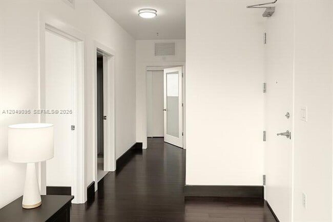 Building Photo - 6701 Biscayne Blvd