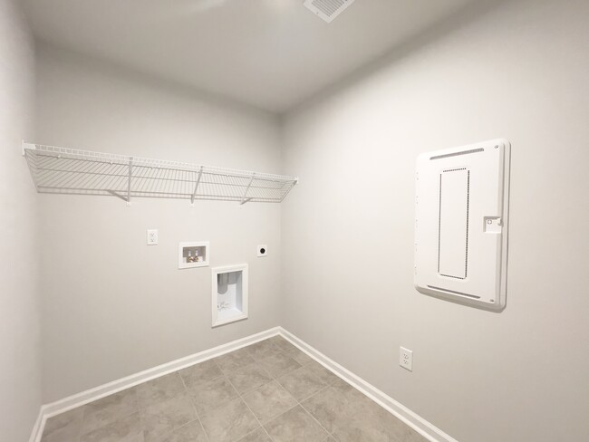 Foto del edificio - 105 Paddock Glen Dr