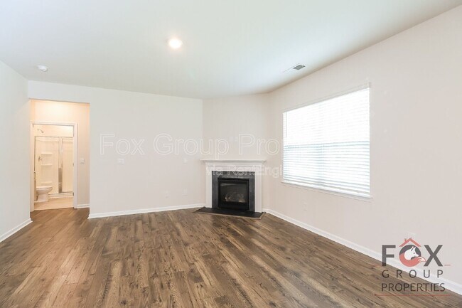 Building Photo - 132 Scotsway Ct