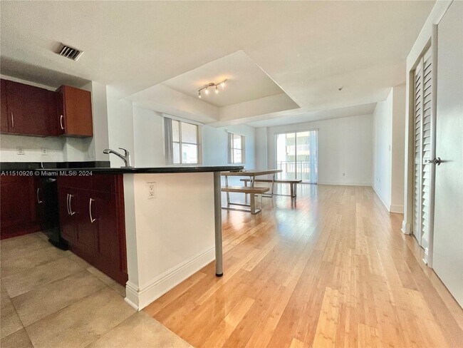 Building Photo - 7270 SW 89th St