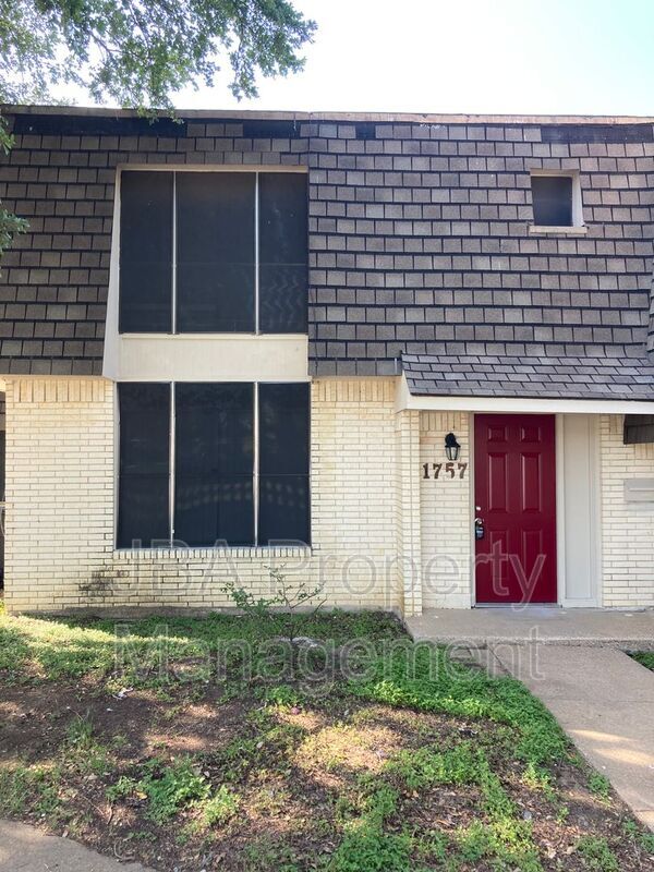 Foto principal - 1757 Farleigh Ct