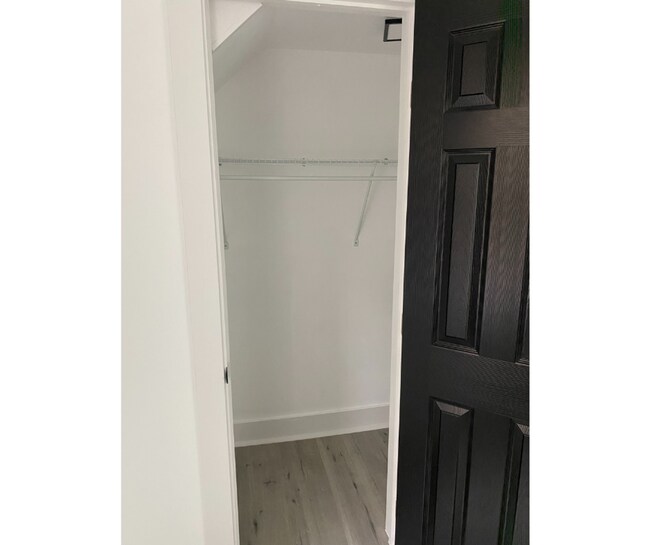 Foto del edificio - 710 N Fulton Ave