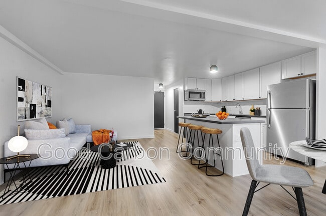 Foto del edificio - 111 Porter Ave