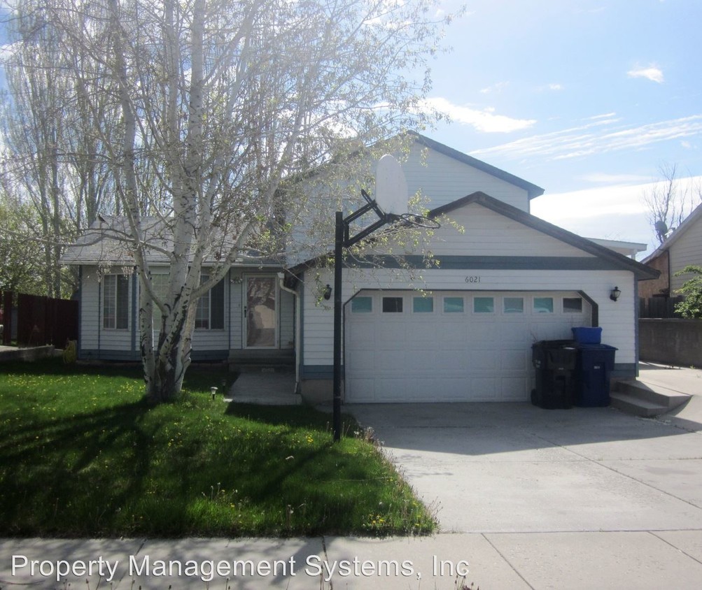 Primary Photo - 6021 S Milstead Ln