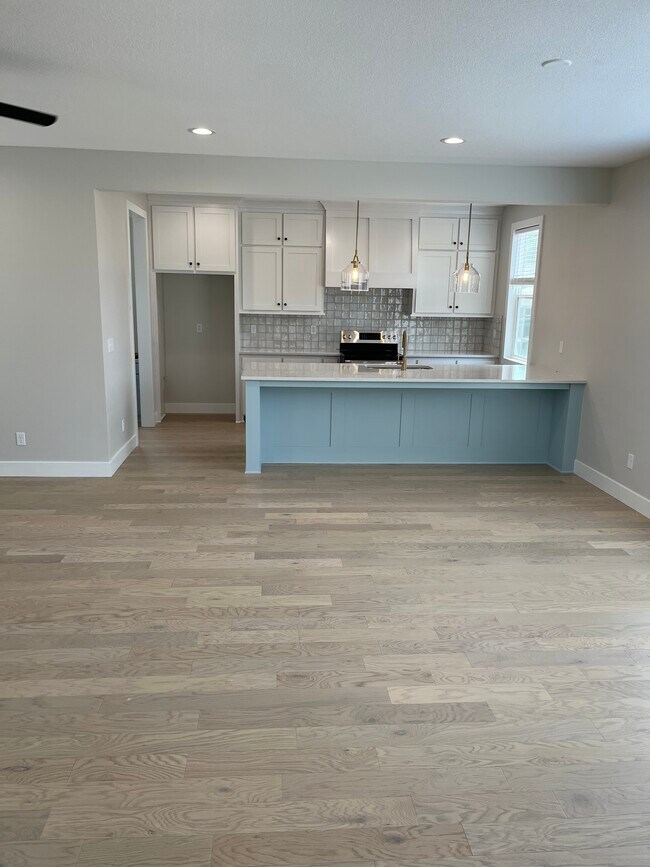 Building Photo - 2523 Forest Ave
