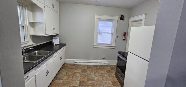 Foto del edificio - 910 E Fairview Ave
