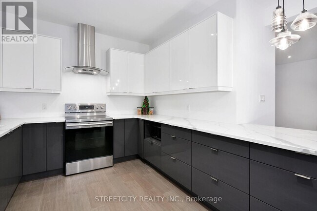 Photo du bâtiment - 1820 Canvas Way