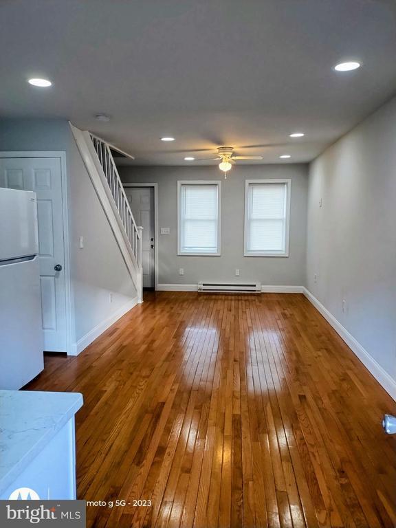 Foto del edificio - 1224 Clover Ln