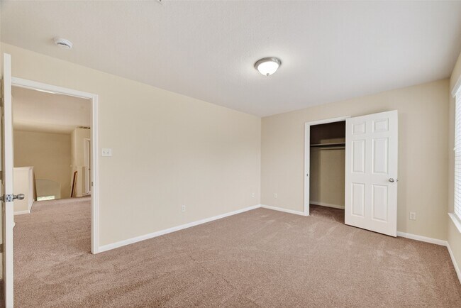 Foto del edificio - 24603 Colonial Elm Dr