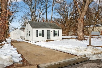 Building Photo - 159 Barto Dr