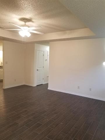 Foto del edificio - 7507 April