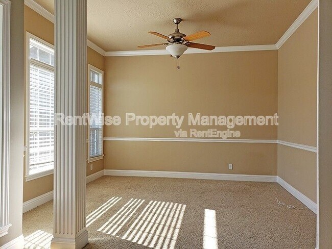Building Photo - 1473 N Watson Way