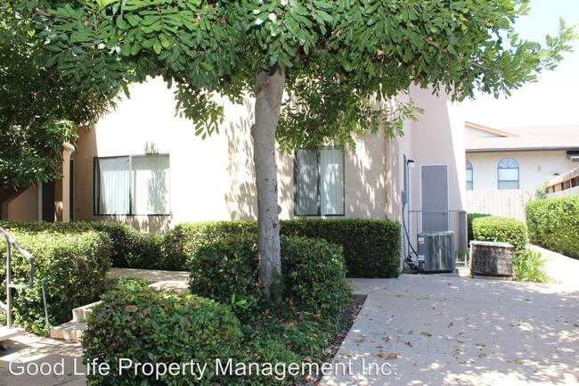 Building Photo - 8970 Switzer Dr