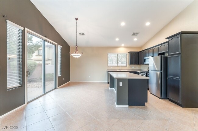 Building Photo - 5513 Capistrano Hills St