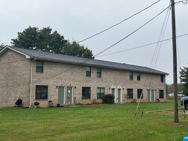 Building Photo - 120 Garden St