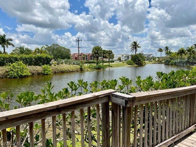 Building Photo - 3181 Matecumbe Key Rd