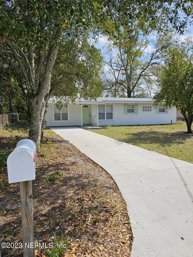 Building Photo - 438 Brighton Ave