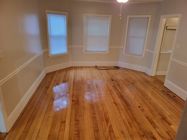 Foto del edificio - 517 Summer St