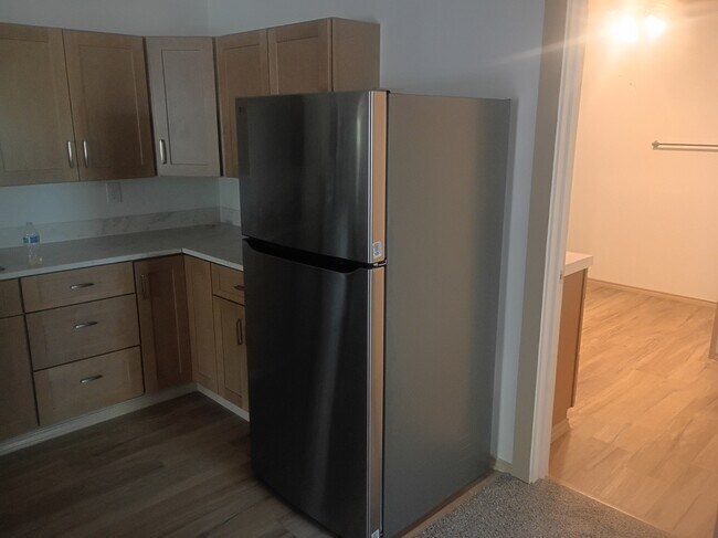 Building Photo - 738 Old Pin Oak Rd