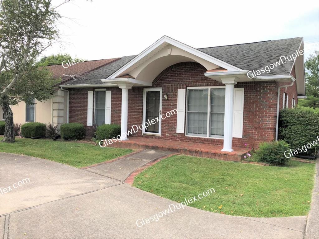 Primary Photo - 100 Sandwood Dr