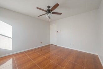 Building Photo - 9407 Demsey Mill Dr