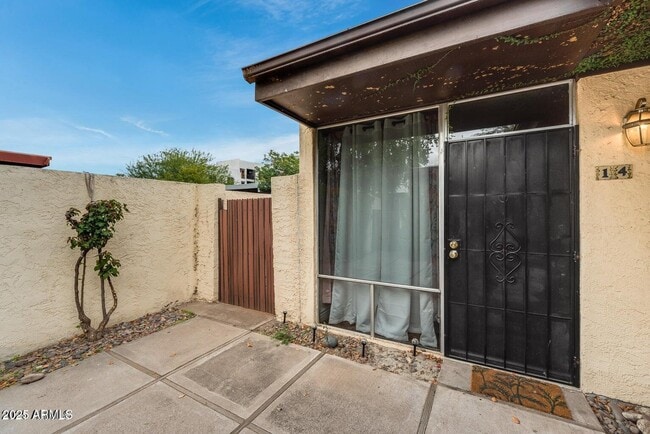 Foto del edificio - 4202 N 28th St