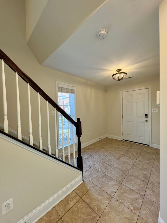 Building Photo - Charming 4Bed/3.5Bath in Washington Village - Pigtown neighborhood