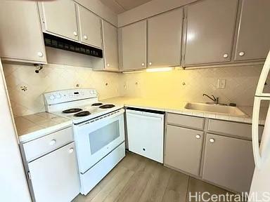 Foto del edificio - 430 Keoniana St