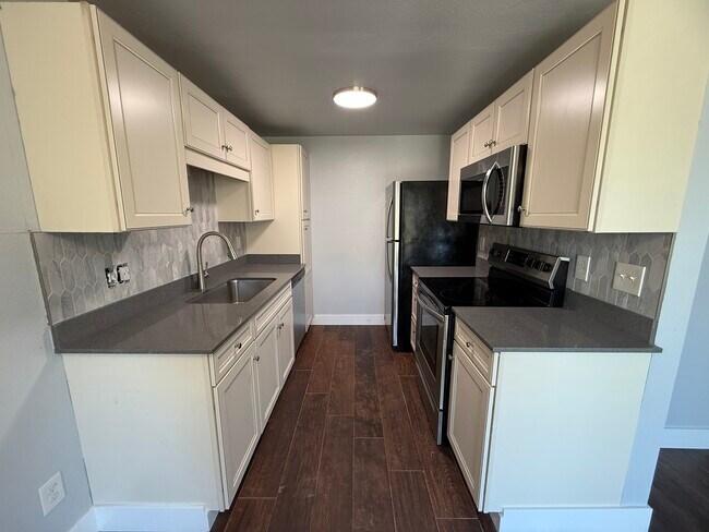 Foto del edificio - Salmon Creek Apartments