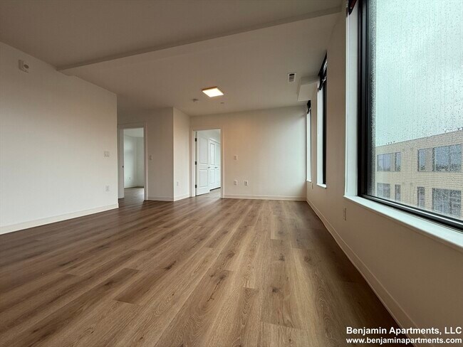 Foto del edificio - 89 Brighton Ave