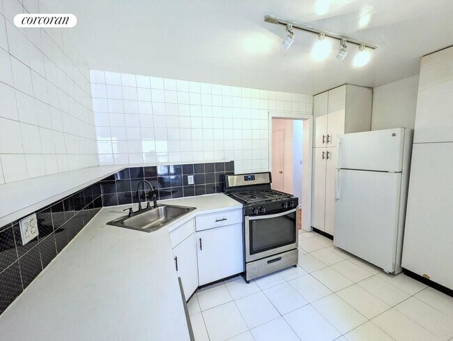 Foto del edificio - 7502 Austin St