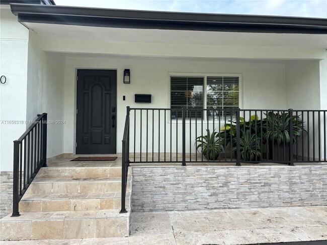 Building Photo - 5760 SW 9th St