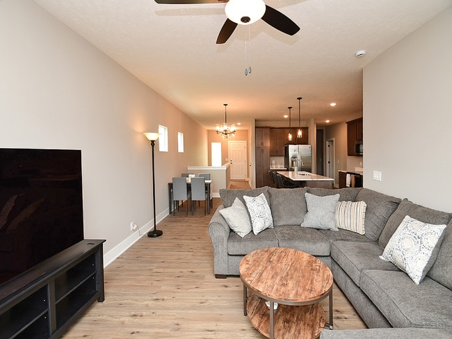 Foto del edificio - 17640 Greenleaf St